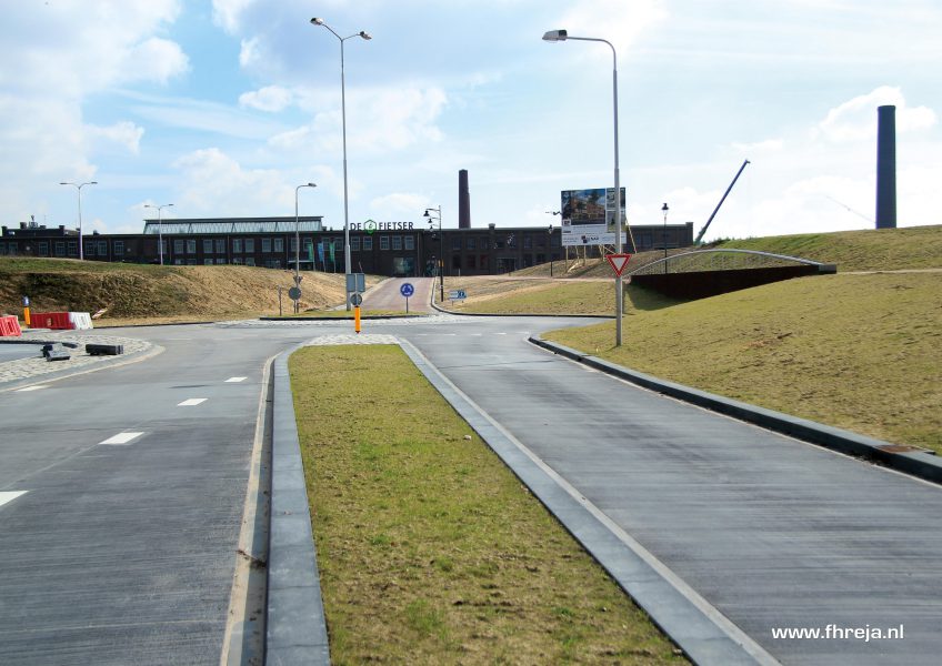 Akulaan toegangsweg Stationsplein en Enka-terrein - Ede - Fhreja - Ontwerpbureau